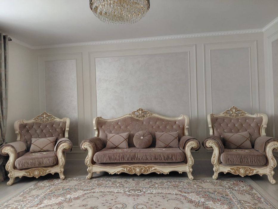 Гостиный диван +2 креслосымен