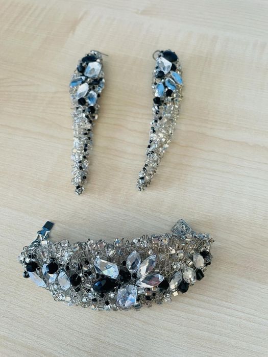 Продавам комплект бижута