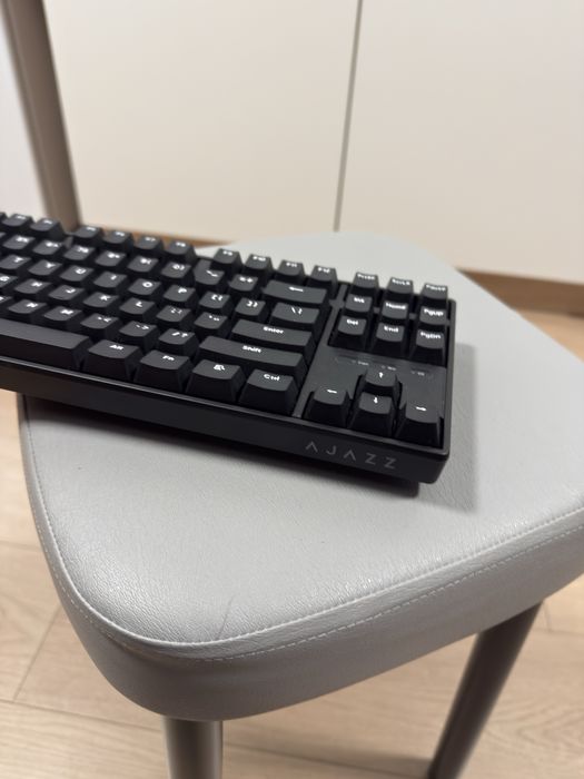 Клавиатура Ajazz