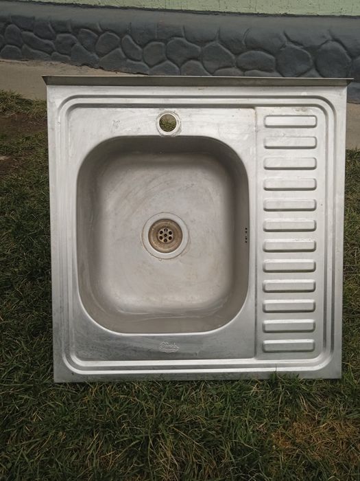 Мойка кухонная .