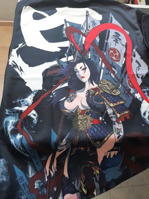 Тениска с Японски мотиви