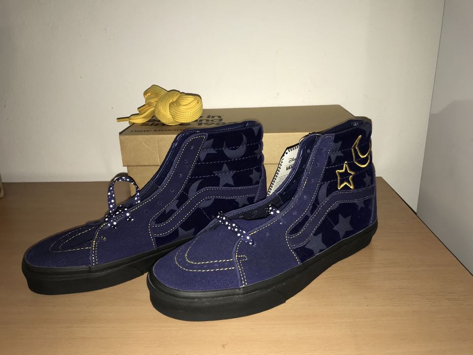 Vans Sk8-Hi x Disney