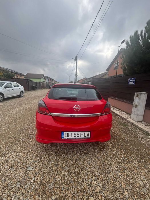 Opel Astra GTC 2.0 Turbo • 200 CP • Panoramic Roof • 175.000 km