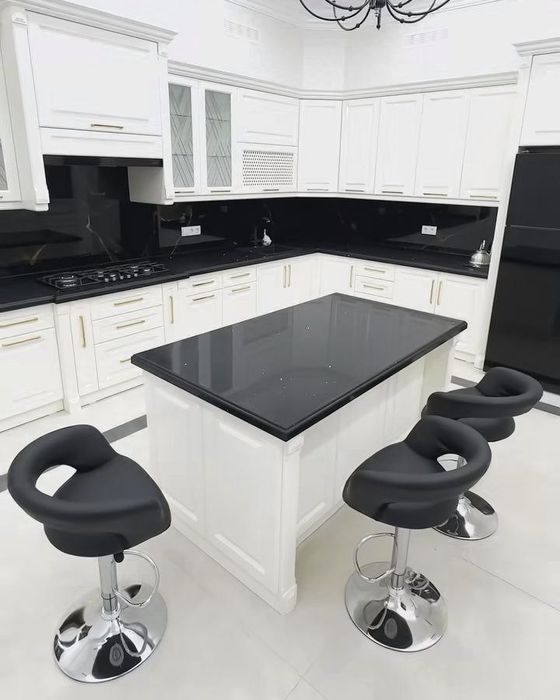 столешницы, раковины из искусственного камня