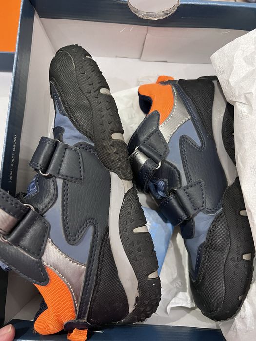 Кроссовки от Geox