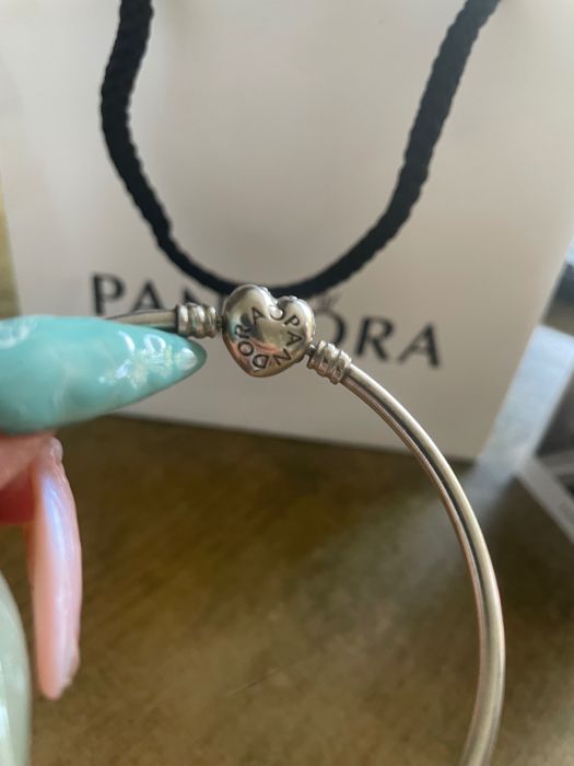 Оригинална гривна Pandora, със сертификат