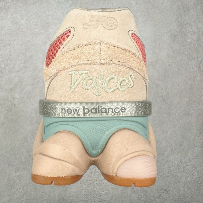 New Balance 9060 “Pennye Cookie Pink”