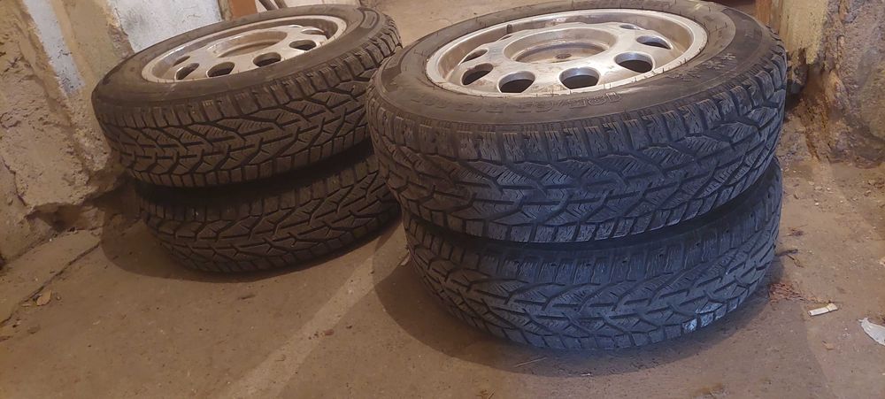 Джанти със зимни гуми