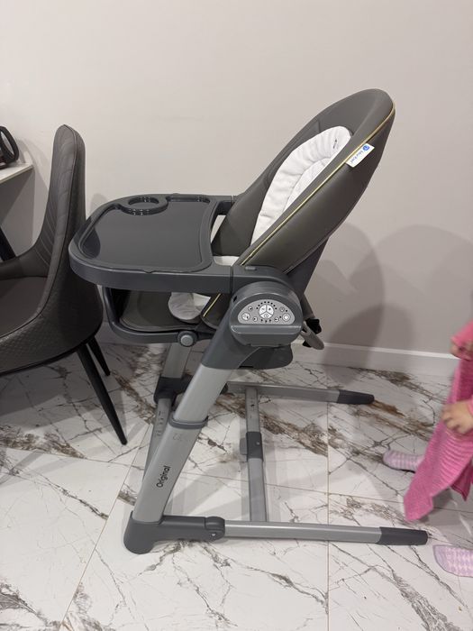 Продам стул-шезлонг 2 в 1