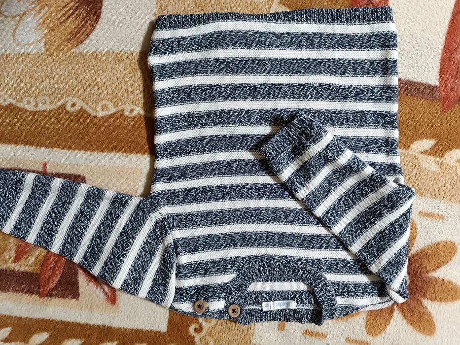 Кофточки детские