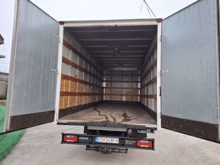 IVECO Daily 65C18 an 2011 3.0HPT 180CP 6 metri lungime