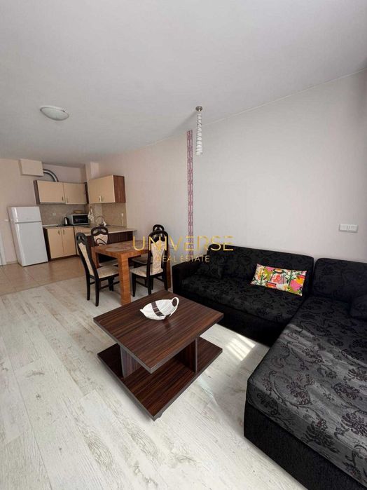 Продава се Двустаен апартамент в к.к. Слънчев бряг - 76 кв.м за 598 €/кв.м - Снимка #2