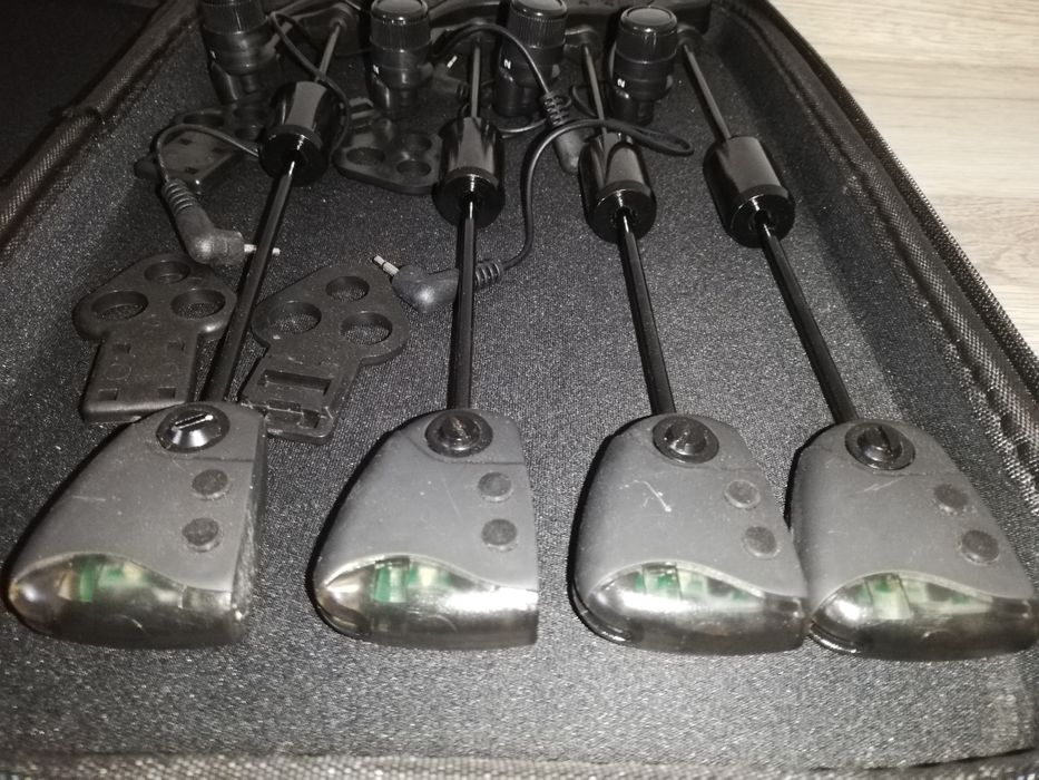 Set 4 Swingeri MKM3 multicolor led si Penar Transport BLACK EDITION