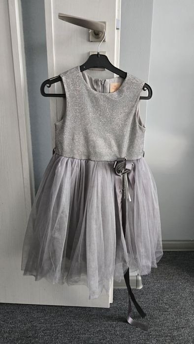 Сребриста рокля 128-7г.