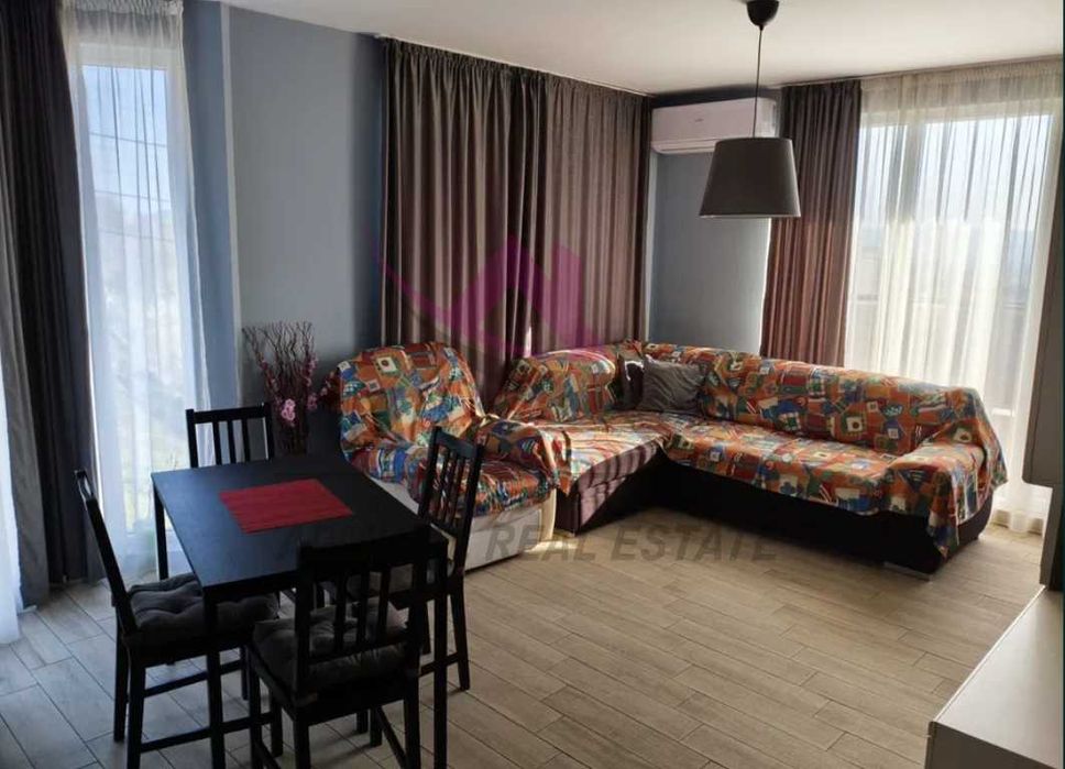 Дава се под наем Двустаен апартамент в Варна, Възраждане 3 - 70 кв.м за 498.27 € - Снимка #2