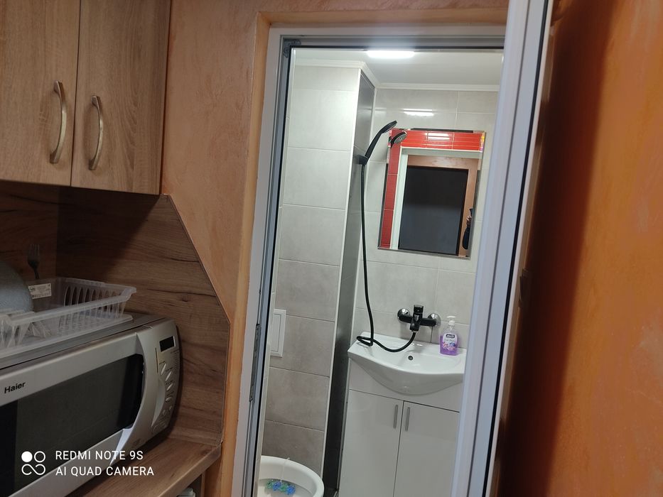 Студио за нощувки в гр. Бургас в жк. Възраждане