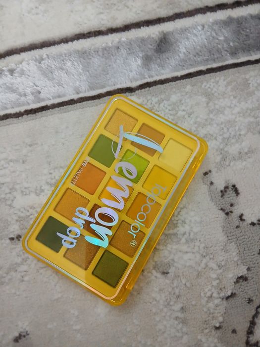 Косметика тени для женщин