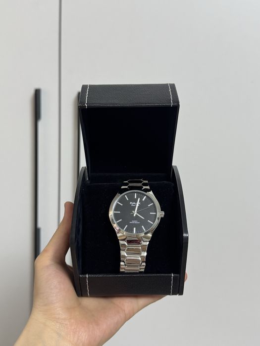 Новые мужские часы