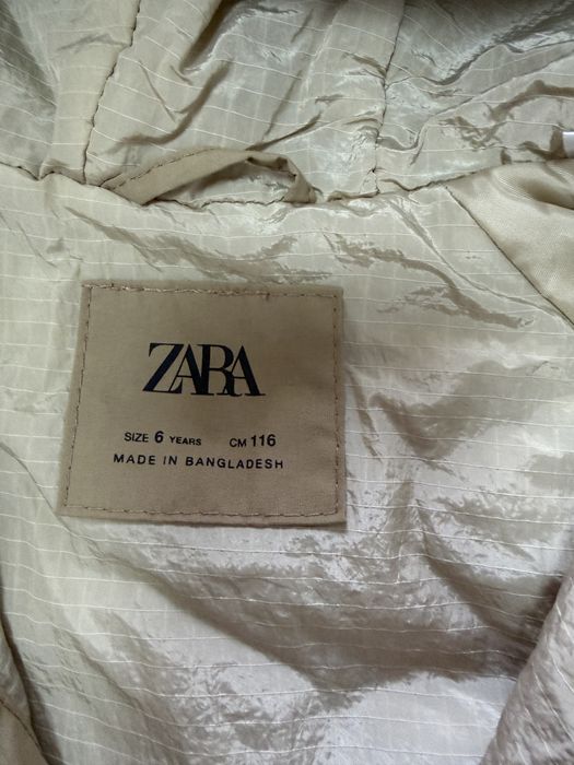 Geacă cu glugă Zara Kids - Mărimea 6 ani (116 cm)