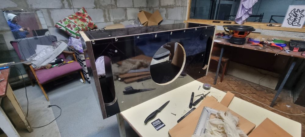 Продам пасивный сабвуфер