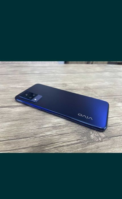 Vivo 21e holati ideal
