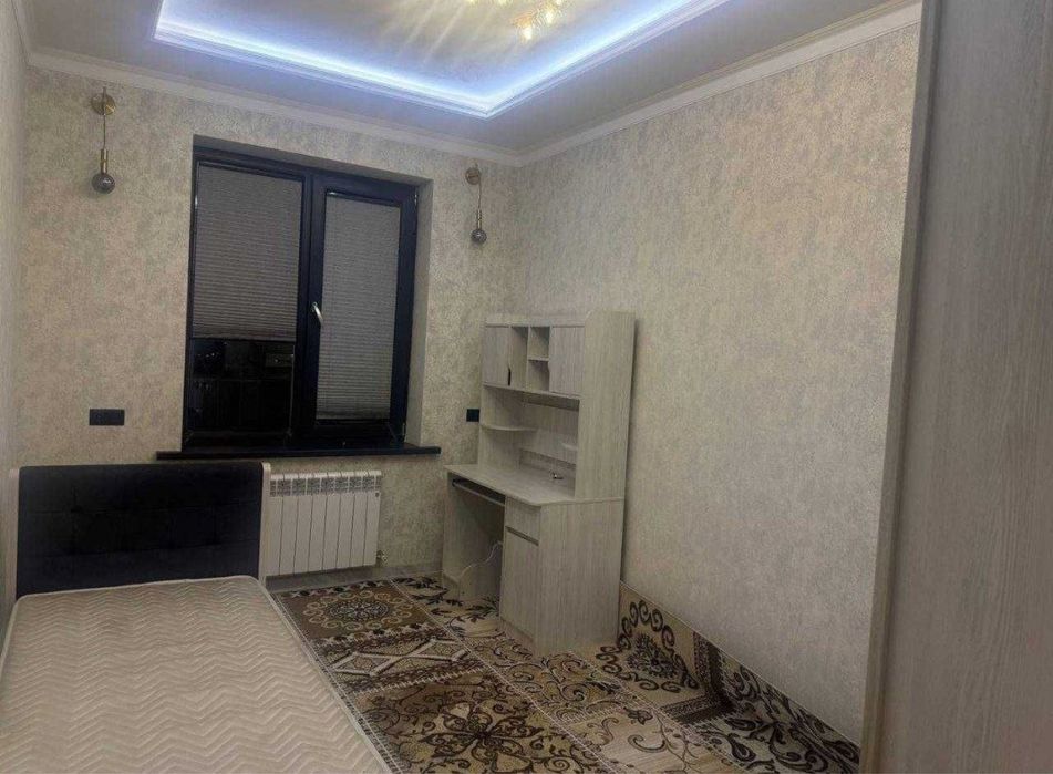 Arendaga beriladi. Yunusobod Bodomzorda 3/8/10.