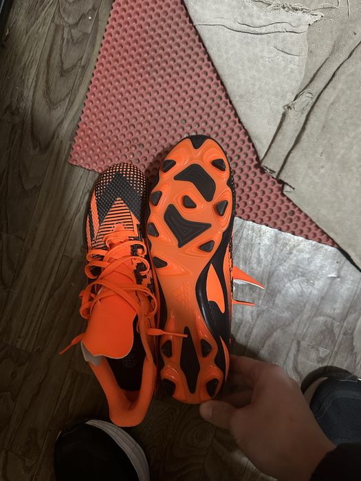 продам бутсы адидас