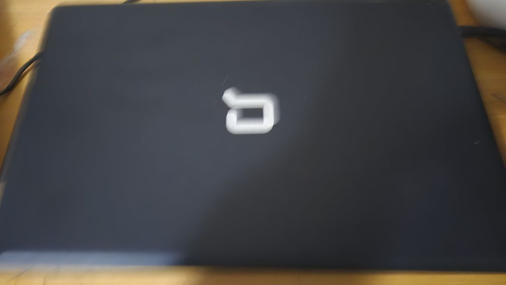 Лаптоп Hp Compaq