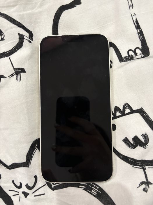 iPhone 14 plus, бял