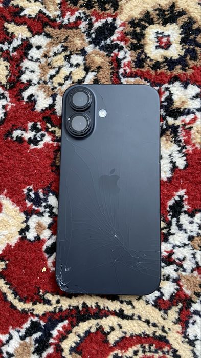 iphone 16 оригинал
