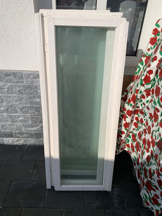 Vand geamuri din lemn