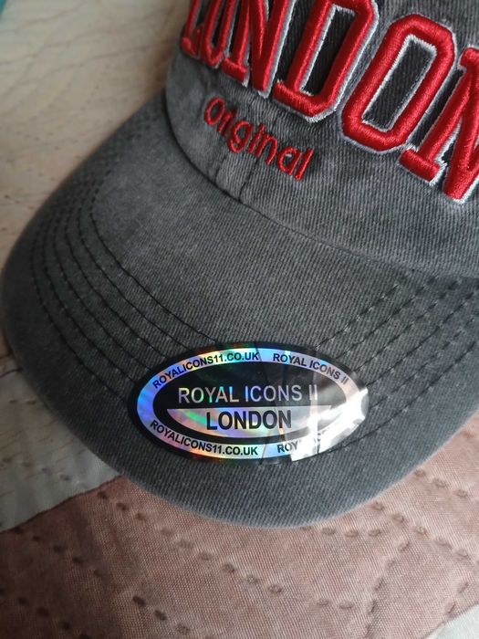 Шапка с козирка London original Royal icons