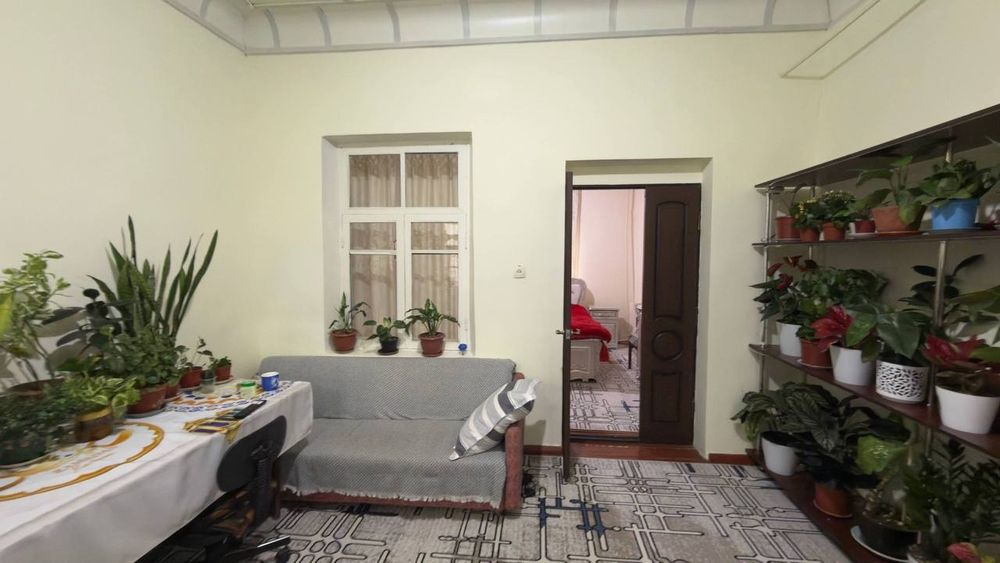 Srochna Xonabod mahallada Yer hisobida  uchastka sotiladi. 8 sotix