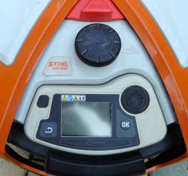 Robot de tuns iarba automat Stihl RMI 632