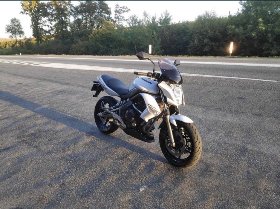 Kawasaki  er-6n limitat A2