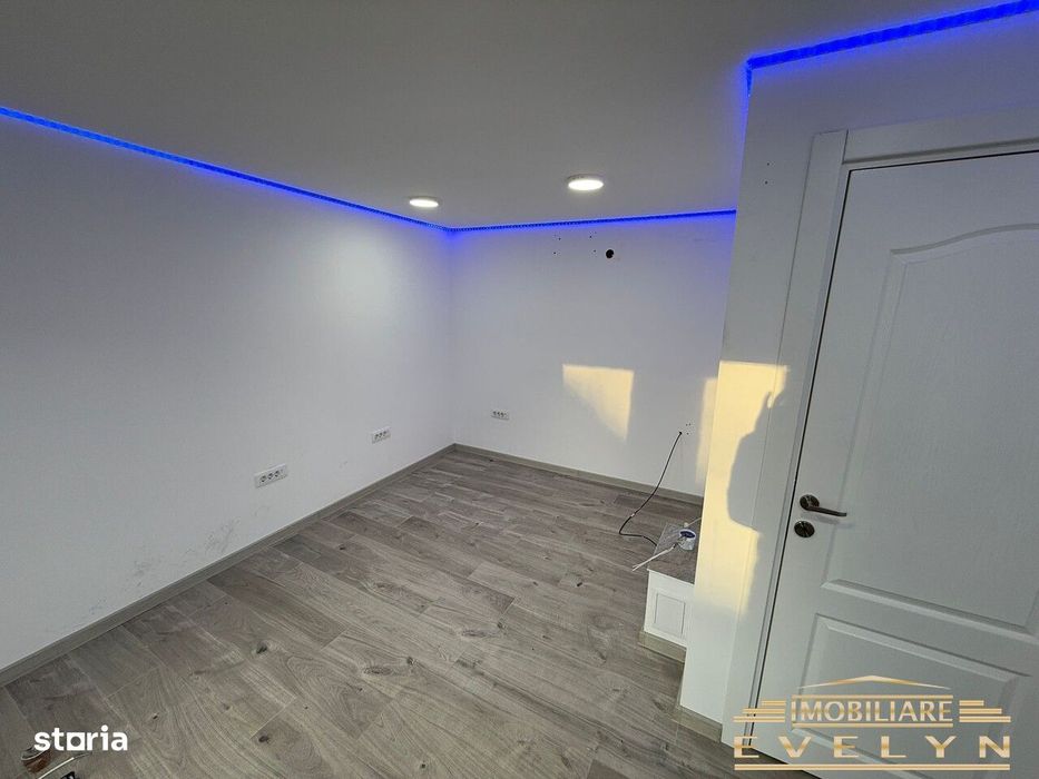 Spatiu comercial de inchiriat, zona Bld. Mihai Eminescu, pret 300 euro
