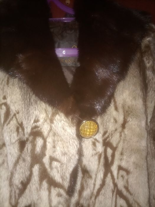 Продам норковые шубы