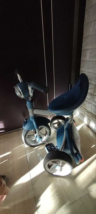 Детский трёхколёсный велосипед