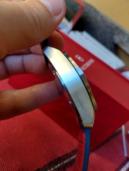 Victorinox I.N.O.X. Chrono Swiss made