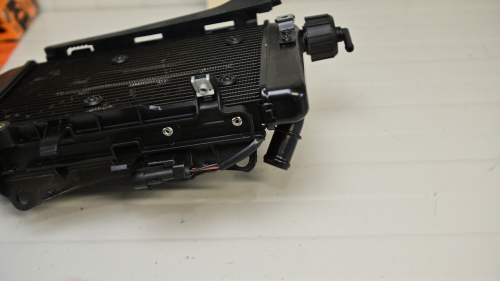 KTM 1290 Super Adventure 2021 2024 Radiator racire dreapta cu