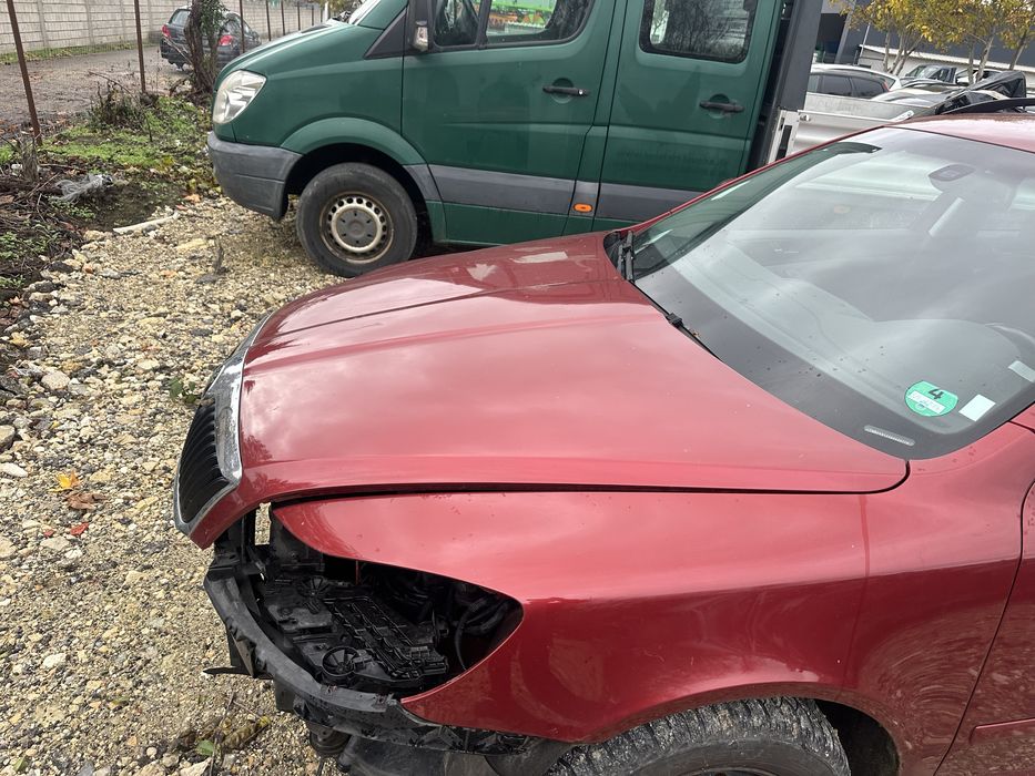 Преден капак за Шкода Октавия 2008-2013г