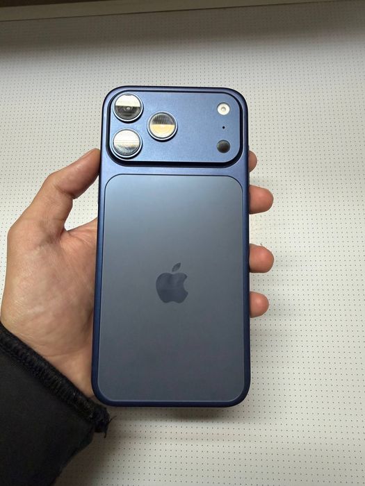 iPhone 17 Pro Max 100%