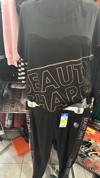 Compleu dama pentru sport