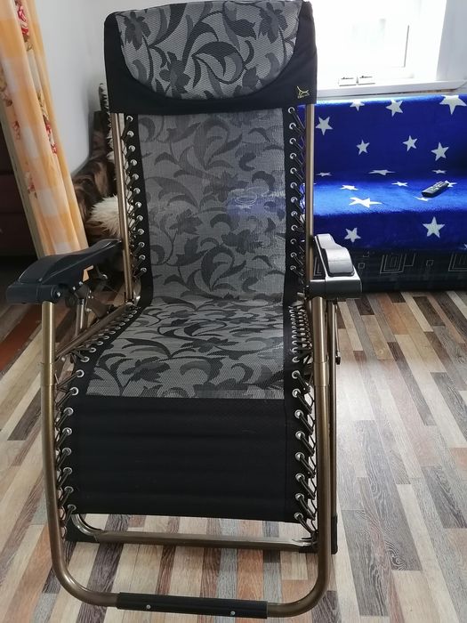 Продам хороший шезлонг