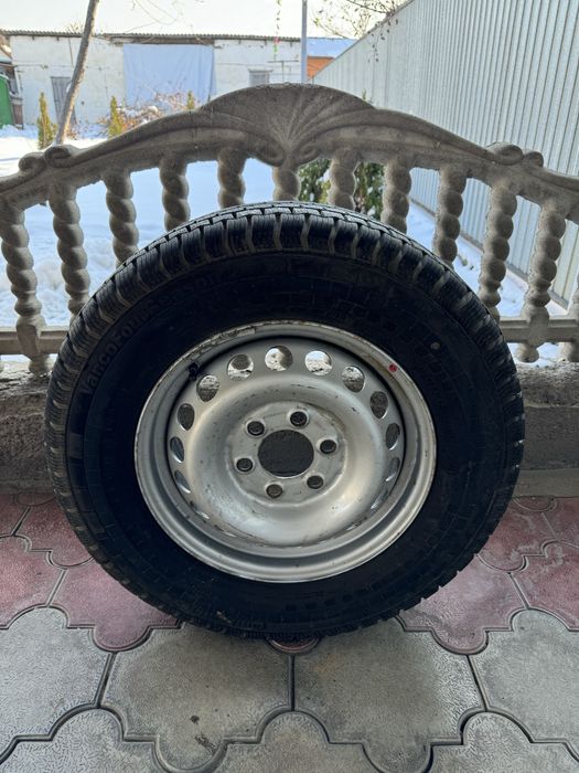 Sprinter Спринтер 235/65/16C резина Continental