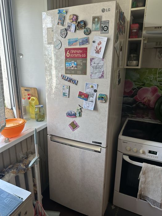 Продам холодильник Lg!
