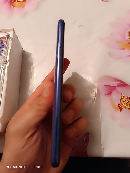 Самсунг а31 хорошим состояние