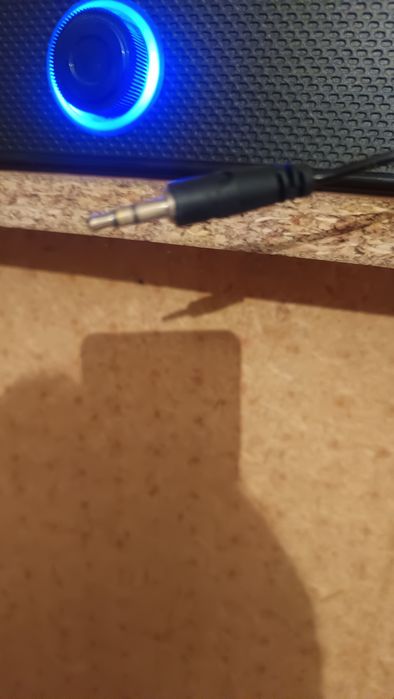 Soundbar / Boxă audio  în stare foarte bună