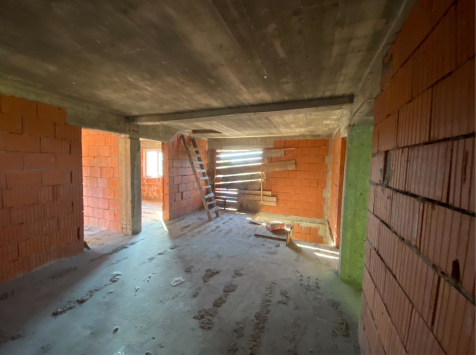 Casă 100 mp + teren 400 mp – Clinceni, la rosu – proprietar