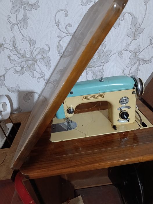 Продается швейные машинки